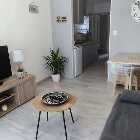 Cosy Sur Pour 4 Personnes Maxi. *