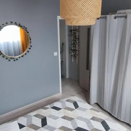 Cosy Sur Pour 4 Personnes Maxi. * Agde